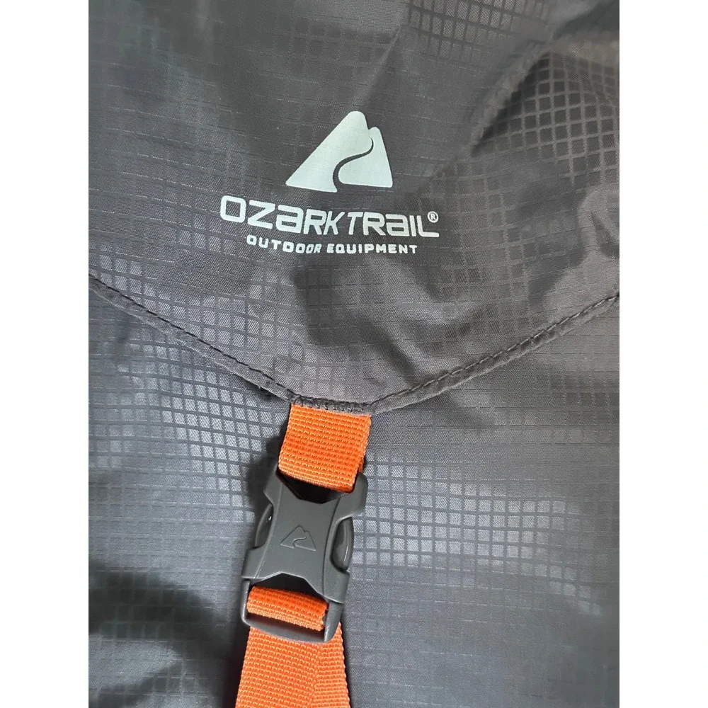 Ozark Trail Atka Backpack Unisex OS Black Orange Excellent Lightweight‎ Ripstop